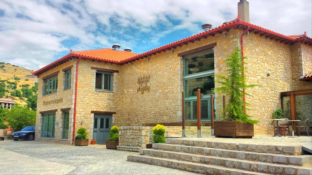 Aegli Arachova Hotel Exterior photo